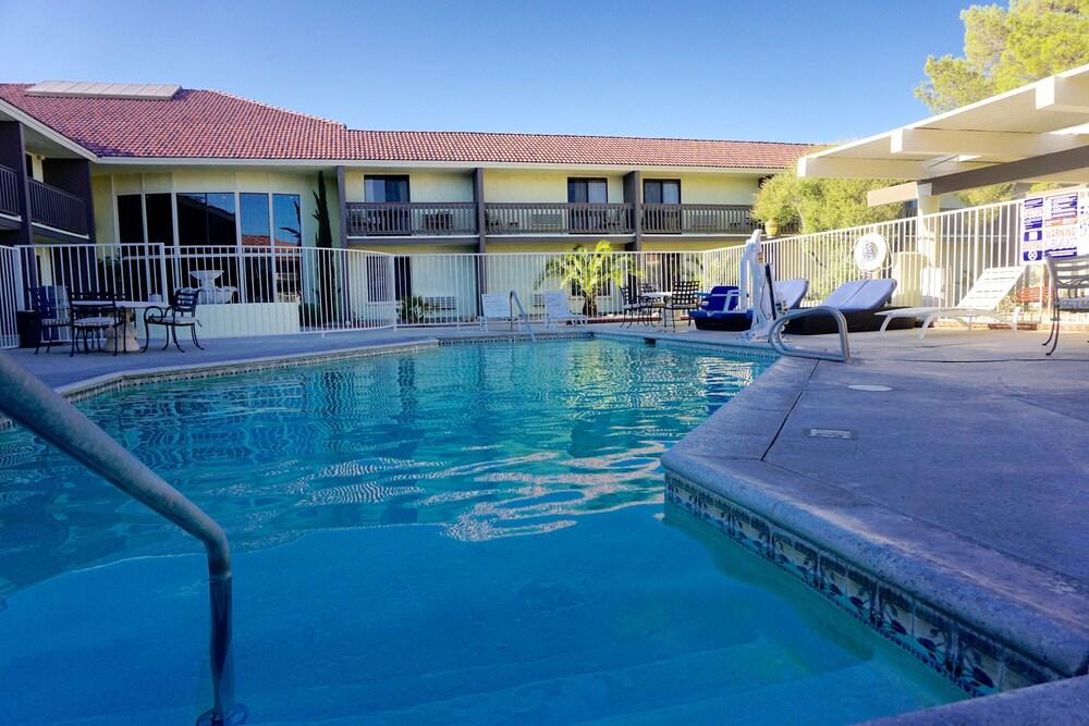 Red Roof Inn Ridgecrest Luaran gambar