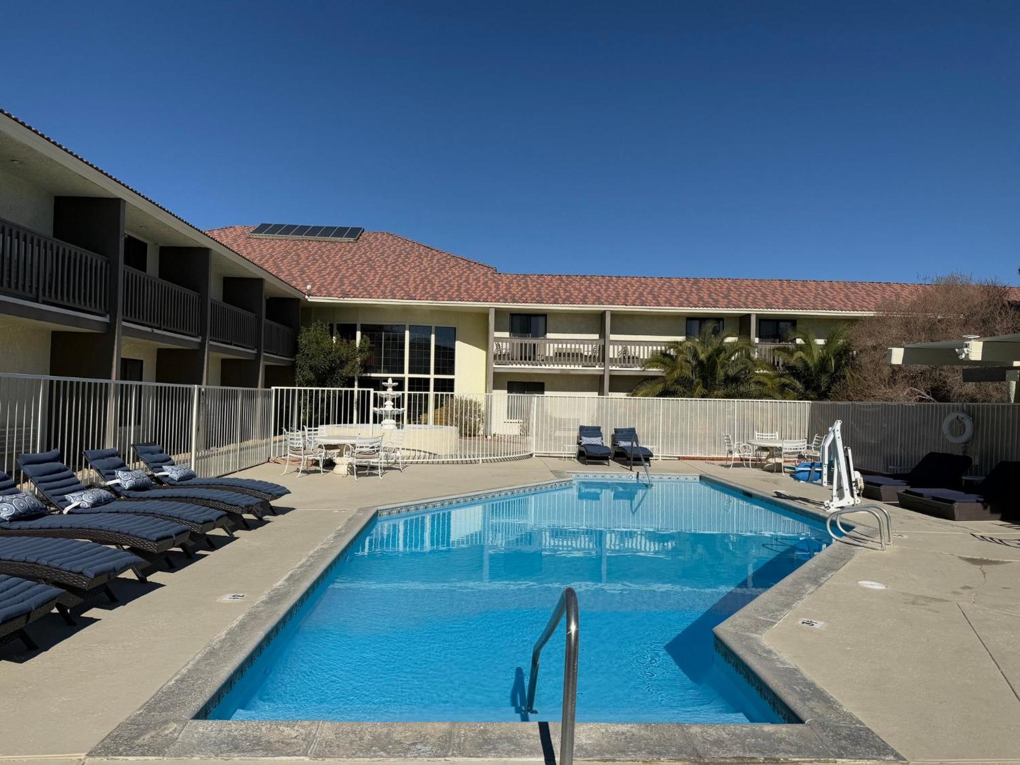 Red Roof Inn Ridgecrest Luaran gambar